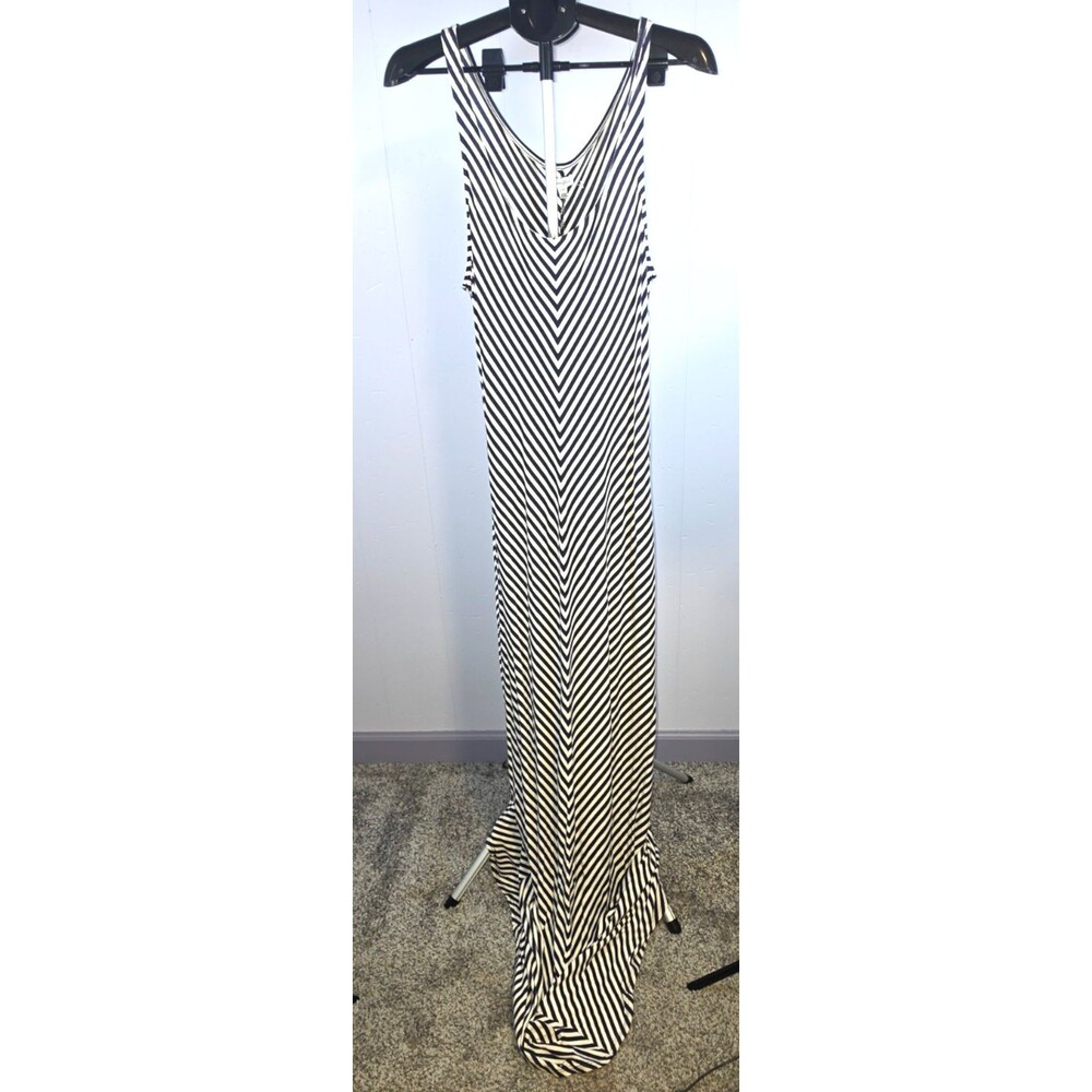 Love Fire Los Angeles Black White Sleeveless Maxi Dress Size Large L